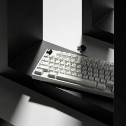 Shop [Restock] R3 EPBT X GOK Kuro/Shiro PBT Keycaps Set